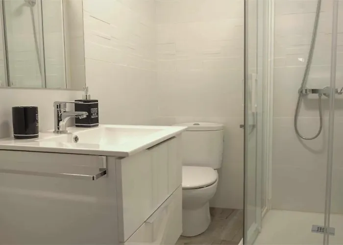 La Casa Del Potro By Ap * Toledo